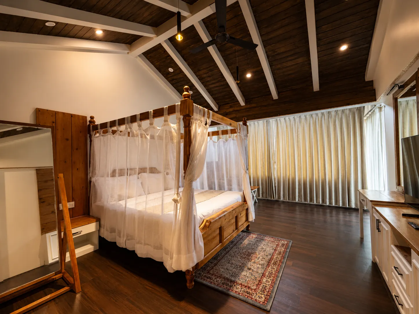 The Himalayan Chester Suite — photo 4
